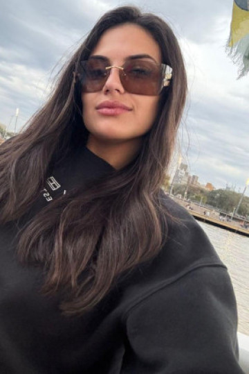 Acompanhante ANGEL - Sou Bella, a fantasia que você sempre teve… e agora pode realizar!! Uma mulher para homens que sabem o que querem, exigentes, que valorizam o prazer com classe, descrição, respeito mútuo e que gostam de ser bem servidos!!! Comigo, você não encontra só um corpo bonito! Você encontra boca que provoca, olhar que prende, mãos que exploram, estou pronta pra te enlouquecer do primeiro oi até o último suspiro!!